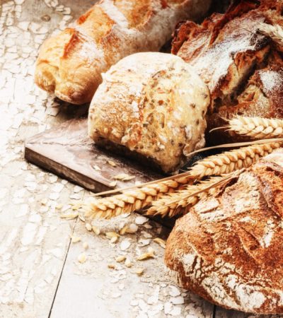 Freshly,Baked,Bread,In,Rustic,Setting